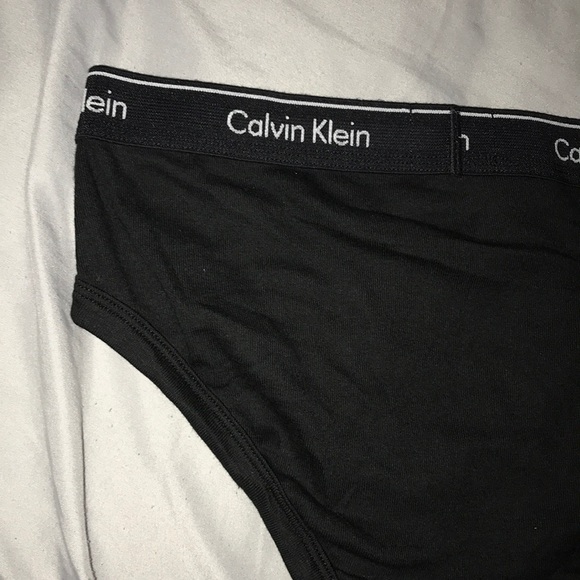 Calvin Klein Men’s Hip Brief🆕 - Picture 11 of 13